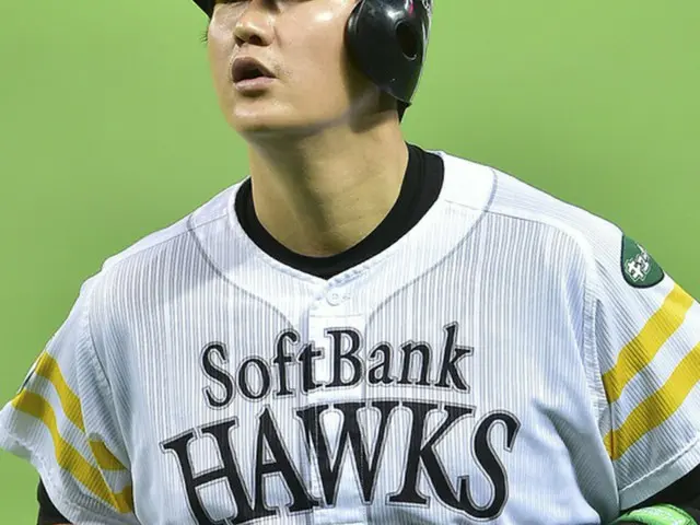 ソフトバンクホークスが通算6度目の日本シリーズ優勝を果たした。4番イ・デホ（李大浩）はプロデビューして初となる優勝の栄光を手にしたことになり、韓国人選手としても、4人目の日本シリーズ優勝経験者となった。