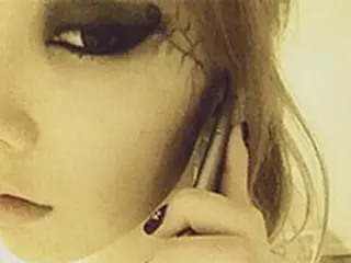 「少女時代」テヨンが魅惑的なゾンビに！ハロウィン記念にセルフメイク