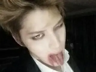「JYJ」ジェジュン、超リアルなヴァンパイアに変身！