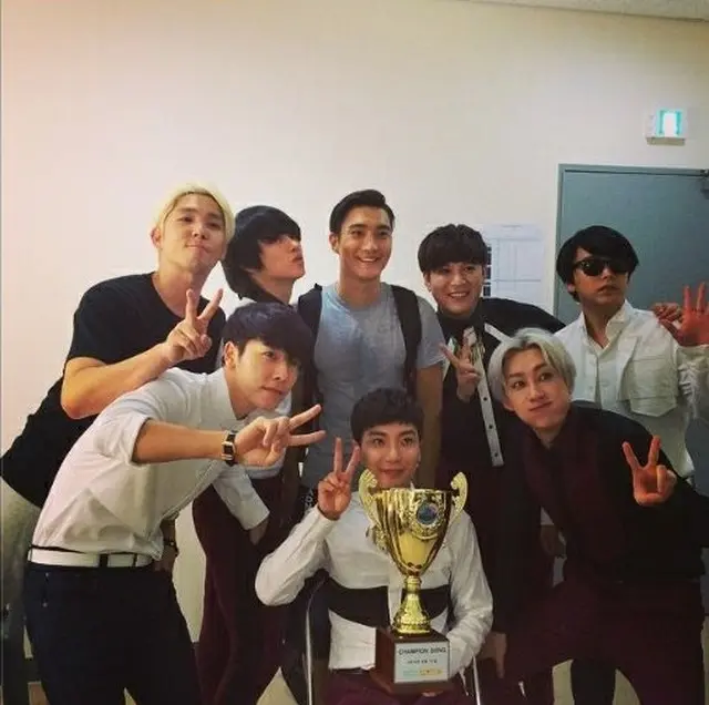 韓国アイドルグループ「SUPER JUNIOR」のカンインがグループ9周年に合わせ、メンバーに感謝の気持ちを伝えた。（提供:OSEN）