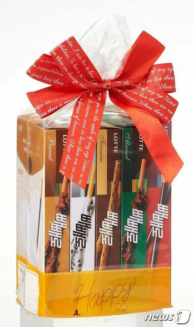 韓国版ポッキーの日“ペペロデー”一週間の売り上げ通常の84倍（提供:news1）