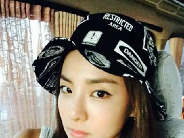 「2NE1」のDARA