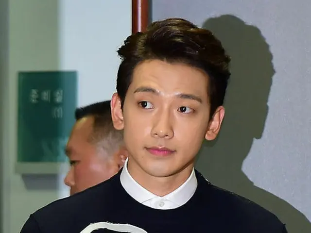 歌手のRain(ピ)側は14日、チャットアプリなどで広がっている裸体合成写真の作成者を告訴する予定。（提供:OSEN)