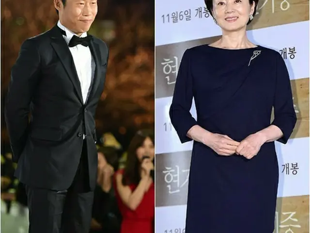 女優キム・ヨンエと俳優ユ・ヘジンが「第51回大鐘賞映画祭」で助演賞を受賞した。（提供:OSEN）