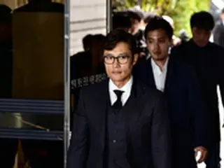 俳優イ・ビョンホン、今日（24日）証人として出廷