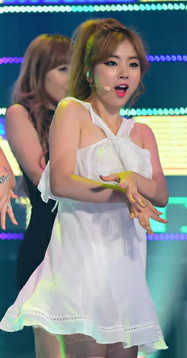 「LADIES'CODE」ジュニ