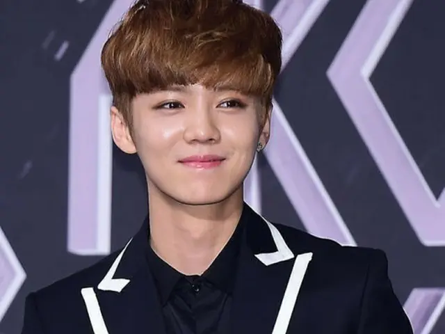 韓国アイドルグループ「EXO」を離れたLUHAN(24)が著作権法違反疑惑が持たれている。「EXO」の所属事務所SMエンタテインメント側は「法的措置について論議している」と伝えた。