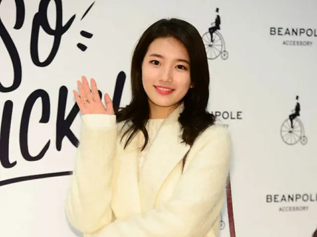ガールズグループ「Miss A」メンバーのスジが、自身の所属事務所「JYP」代表プロデューサーであり歌手としても大先輩になるパク・チニョンの誕生日を祝うメッセージを送った。（提供:OSEN）
