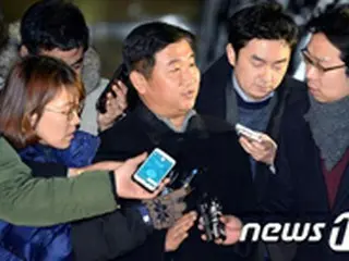 大統領府文書流出捜査…国政介入疑惑は迷宮入りか？