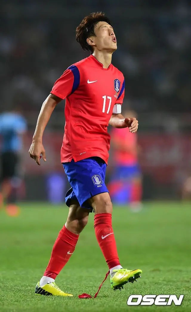 韓国サッカー代表イ・チョンヨン（ボルトン・ワンダラーズFC）が所属チームにとって”なくてはならない選手”であることが再確認された。