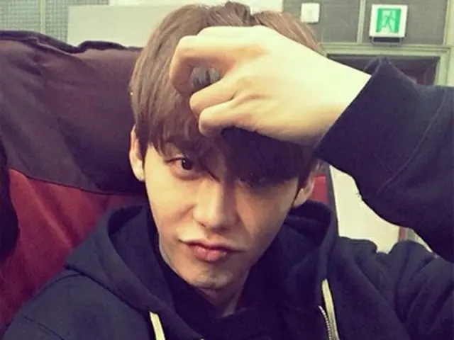 俳優イ・ジョンソクのInstagramより（提供:OSEN）