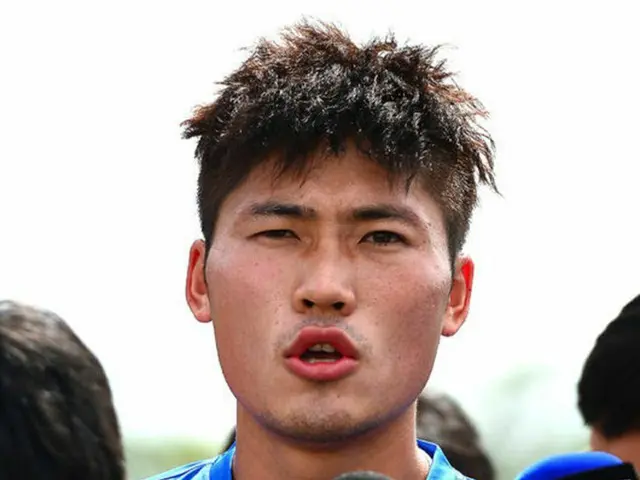 韓国サッカー代表でサンフレッチェ広のDFファン・ソッコ（25）が、鹿島アントラーズへ完全移籍することが発表された。