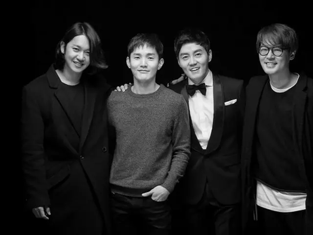 結婚を控えた韓国男性ボーカルグループ「ノウル」のチョン・ウソン（34）が、ウエディング写真を公開した。（画像:news1）