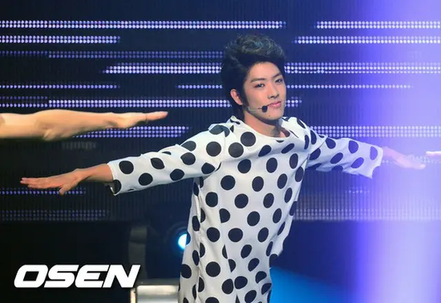 出口の見えない日韓関係とは逆に、TAKUYAは韓国でCMモデルに決定するなど、スターダムの道を順調に突き進んでいる。（画像提供:OSEN）