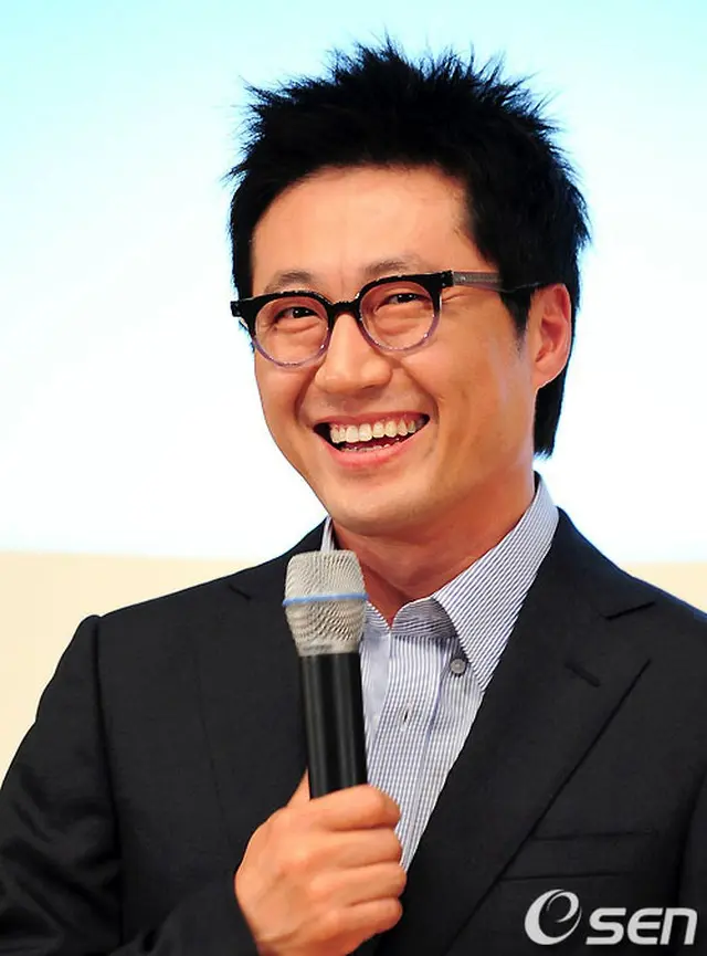 去る6日にスタートした「SMAP」草なぎ剛主演のフジテレビ系ドラマ「銭の戦争」が高視聴率で快調なスタートを切った。写真＝パク・シニャン（提供:OSEN）