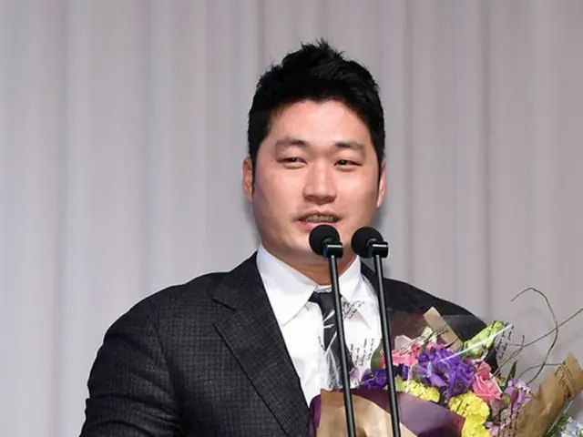 日本プロ野球・阪神タイガースの“守護神”呉昇桓（オ・スンファン、32）が韓国帰国後、難病患者のための募金活動を行ったと伝えられた。