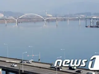 韓国　ネットで知り合った10代学生が漢江に飛び込む…自殺未遂か