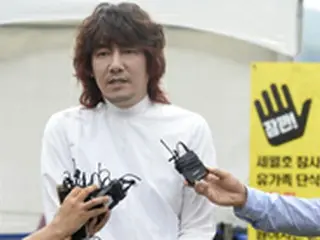 韓国人歌手、また機内で騒動…キム・ジャンフンが「機内喫煙」に謝罪