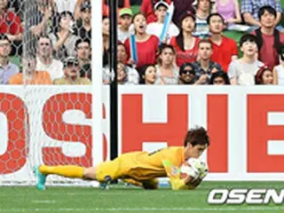 ＜アジア杯＞無失点の韓国GKキム・ジンヒョンの“クモの手”