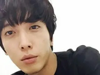 「CNBLUE」ヨンファ、思い悩む表情もステキ