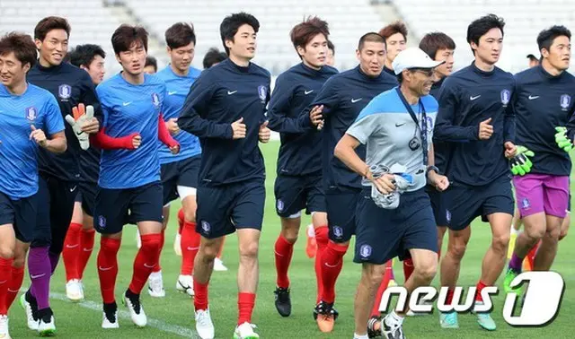 ウリ・シュティーリケ監督率いるサッカー韓国代表チーム（FIFAランキング69位）は31日午後6時（日本時間）、シドニーでオーストラリア代表（100位）と「AFC アジアカップ オーストラリア2015」決勝戦を行う。