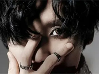 「TEENTOP」ニエル、視線を引きつけるソロアルバムジャケット写真を公開