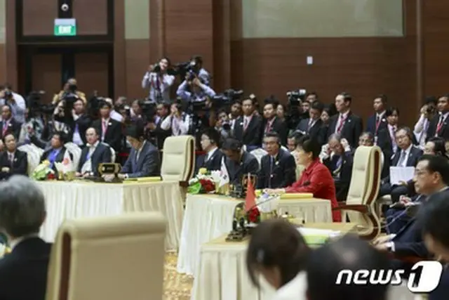 日本、韓国、中国の3カ国の外相会談が来月下旬、ソウルで開かれる見通しだ。