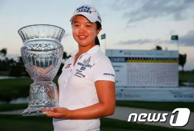 米国女子プロゴルフ（LPGA）ツアー2つ目の大会で初優勝を飾った「逆転の女王」キム・セヨンの世界ランキングも大きく上昇した。（提供:news1）