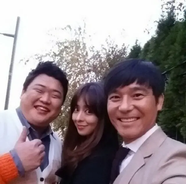 韓国の俳優兼歌手イム・チャンジョン（41）と女優イム・ウンギョン（31）に熱愛説が浮上した。そんな中、過去に2人が一緒に撮影した写真が話題を呼んでいる。（提供:news1）