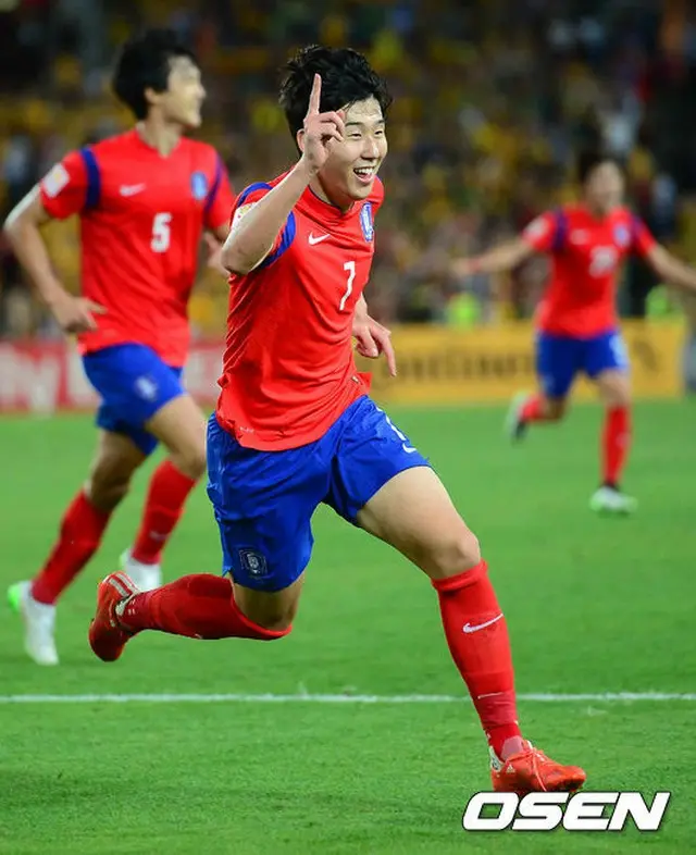 韓国のサッカー選手ソン・フンミン（レバークーゼン、22）にとって、代表チームとはどのような意味があるのか。