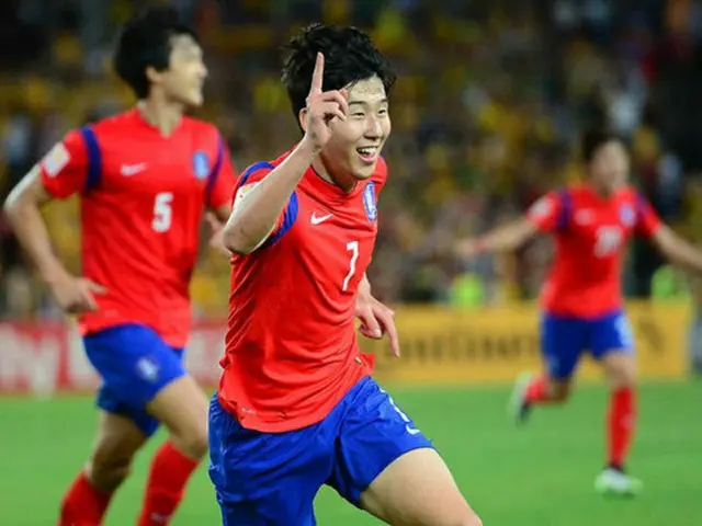 韓国のサッカー選手ソン・フンミン（レバークーゼン、22）にとって、代表チームとはどのような意味があるのか。