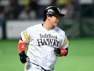 ソフトB李大浩、巨人戦2打数無安打…7試合連続で沈黙