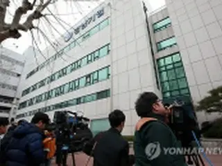 前政権の疑惑にメス？大統領側近の企業を家宅捜索＝韓国