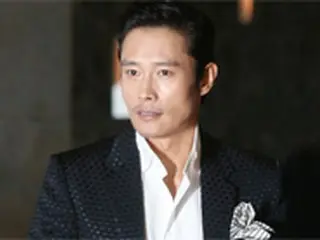 イ・ビョンホン、ハリウッド映画のため出国…妻の出産日に合わせ帰国予定