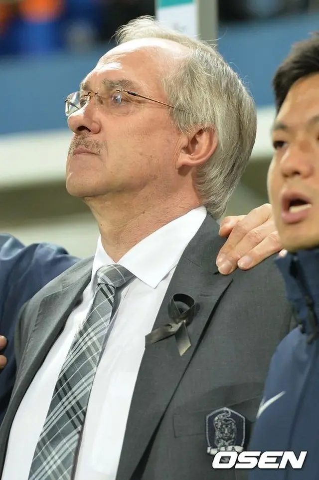 シュティーリケ監督率いる男子サッカー韓国代表チームは、27日に地元韓国・大田（テジョン）で行われたウズベキスタンとの国際フレンドリーマッチで、1-1と引き分けに終わった。（提供:OSEN）