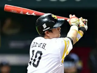 ソフトB・李大浩、今季初安打はタイムリーヒット