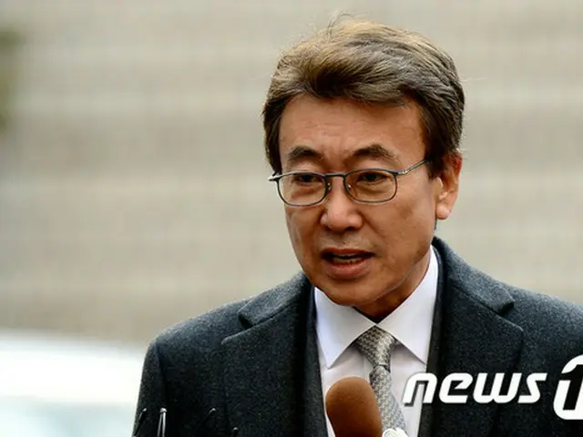 セウォル号事故当日、元補佐官のチョン・ユンフェ氏（写真）と会ったというイ氏と、チョン氏の昨年8月の通話記録が法定で公開される。（提供:news1）