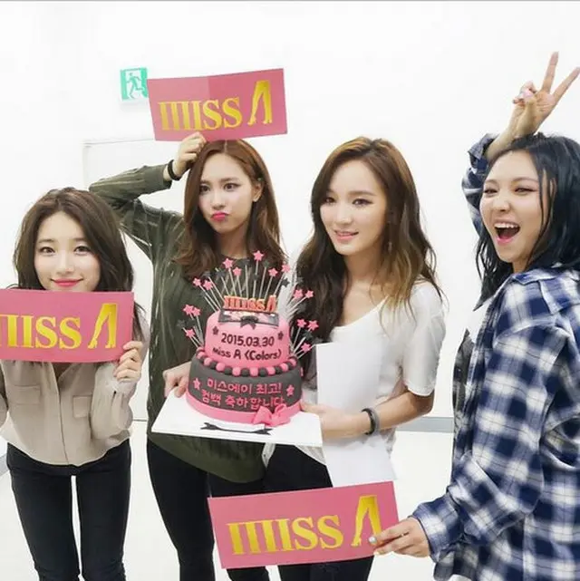 韓国ガールズグループ「Miss A」がカムバックを目前にして、控え室の写真を公開した。（提供:OSEN）