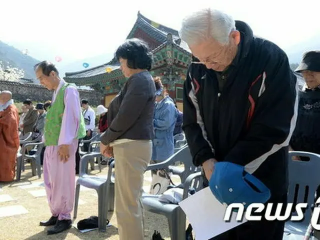 日本の市民団体が韓国・密陽（ミリャン）・表忠寺（ピョチュンサ）を訪問し、文禄・慶長の役（韓国では「壬辰倭乱」と呼ぶ）を反省する集会を開き、話題だ。