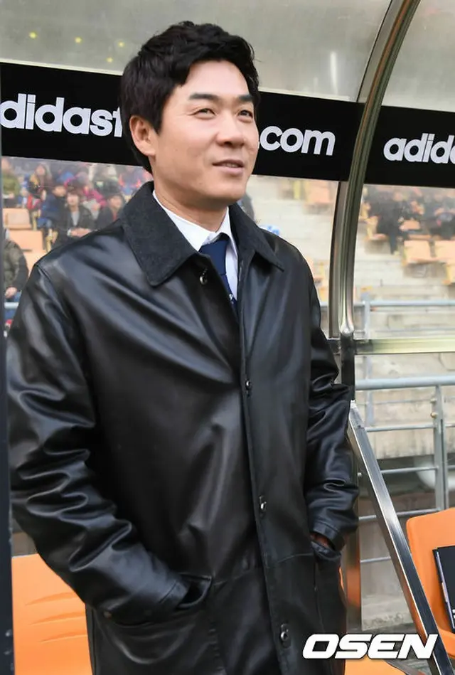 Kリーグブームを牽引してきたユン・ジョンファン蔚山監督（42）が代表チームから引退するチャ・ドゥリ（34、FCソウル）を激励した。