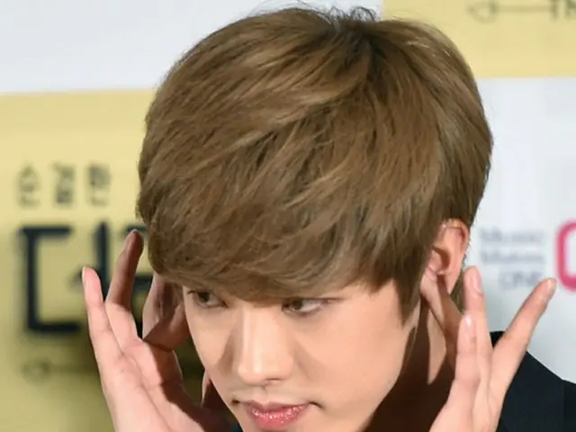 韓国アイドルグループ「CROSS GENE」のメンバーで日本人のTAKUYAが、演技デビューの心境を明かした。(提供:news1)