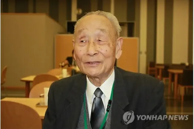 聯合ニュースのインタビューに答える同進会の李鶴来会長＝１日、東京（聯合ニュース）