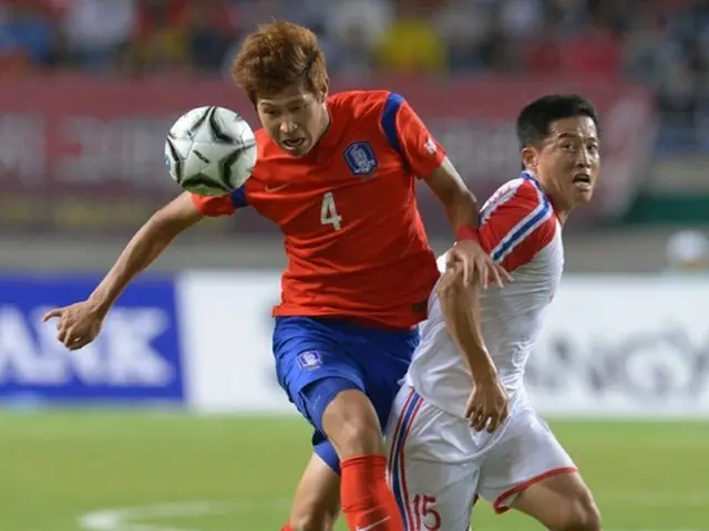 「サガン鳥栖」所属のキム・ミンヒョクが日本のサッカーファンやネットユーザー、他選手らから強い非難を浴びている。写真はキム・ミンヒョク（提供:news1）