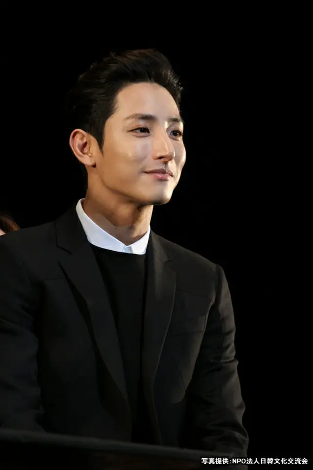 俳優イ・スヒョク