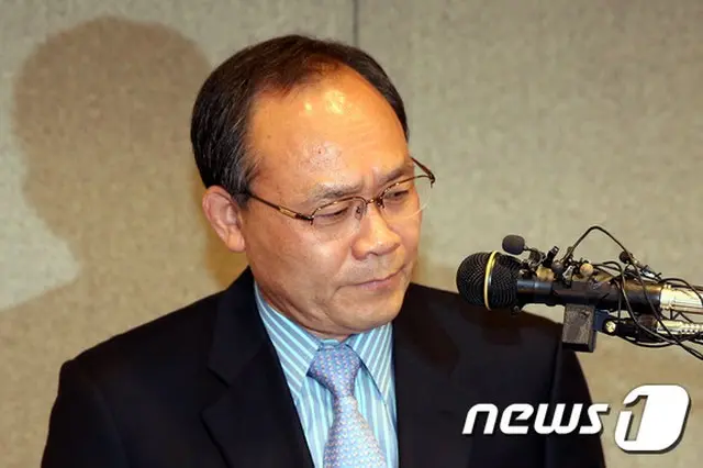 海外資源開発融資詐欺と横領容疑で令状実質審査を控えていた建設・開発会社「京南企業」の前会長ソン・ワンジョン（成完鍾）氏（写真）が失踪して7時間後、遺体で発見された。（提供:news1）