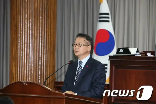 韓国・益山市議会が最近、独島（日本名:竹島）の歴史的事実をわい曲し、縮小記述した日本に対して「歴史を忘れた民族！日本政府糾弾」決議案を採択した。
