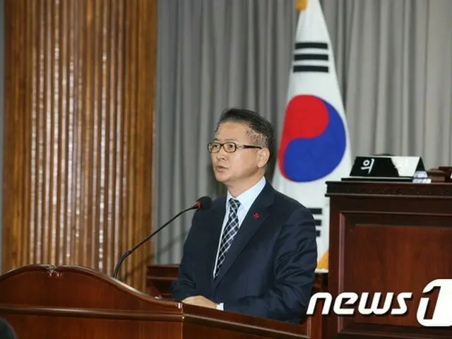 韓国・益山市議会が最近、独島（日本名:竹島）の歴史的事実をわい曲し、縮小記述した日本に対して「歴史を忘れた民族！日本政府糾弾」決議案を採択した。
