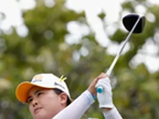 ＜ゴルフ＞「LPGA」パク・インビ＆キム・ヒョジュら、黄色いリボン付けセウォル号追悼