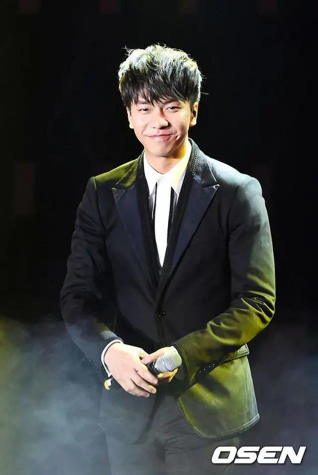 韓国俳優兼歌手のイ・スンギがデビュー10周年アルバムを準備中だ。（提供:OSEN）