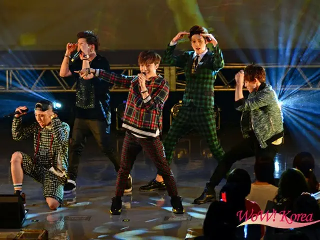 【公演レポ】HIPHOPグループ「BIGFLO」、初の日本単独ライブをファンから祝福され大感動